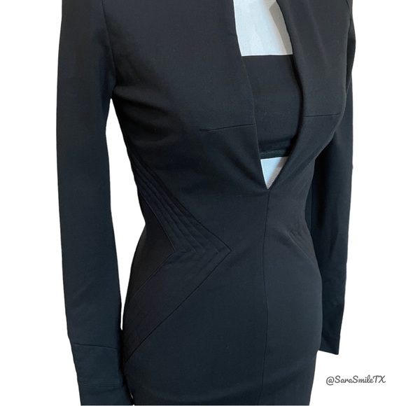 ELIZABETH & JAMES Black Low V-Neck Long Sleeve Fitted Party Dress NWOT - Picture 3 of 14